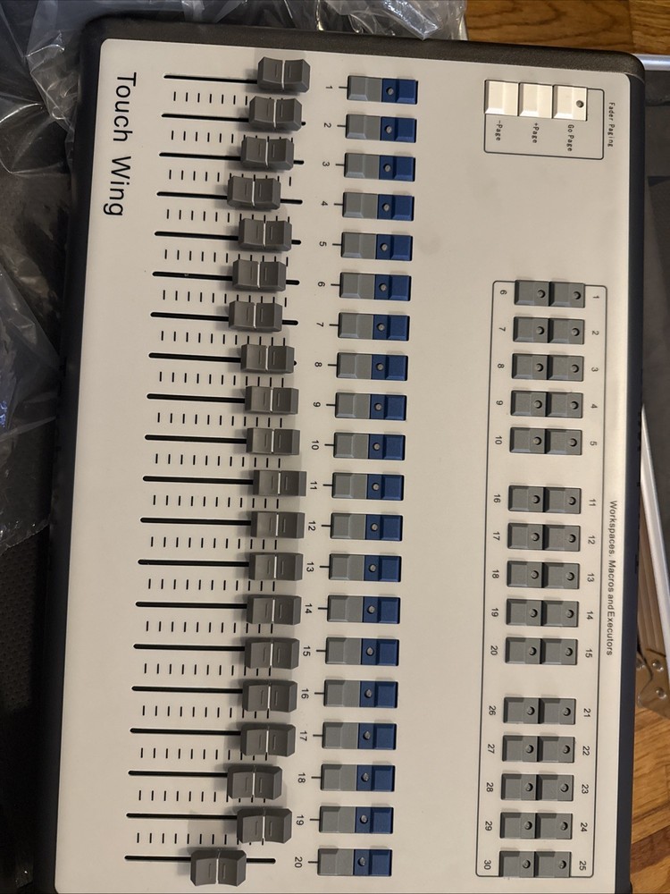 Tiger Touch Fader Wing In Case