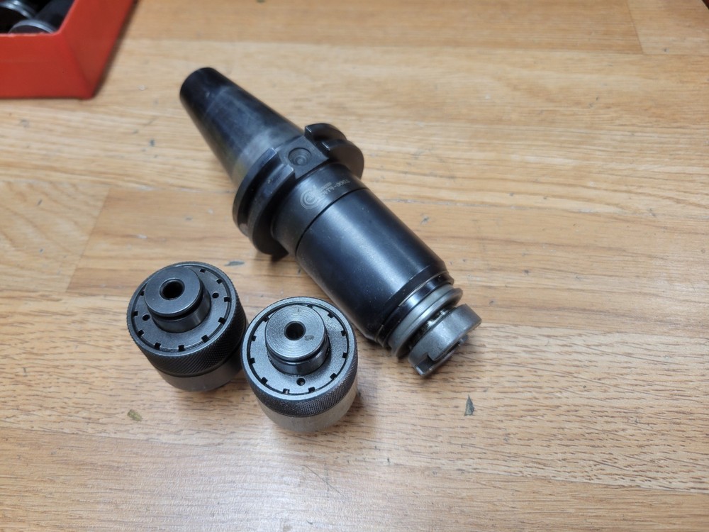 COMMAND WE 1 TAPPING HEAD W/ CAT 40 SHANK & 1/4", #12 COLLETS