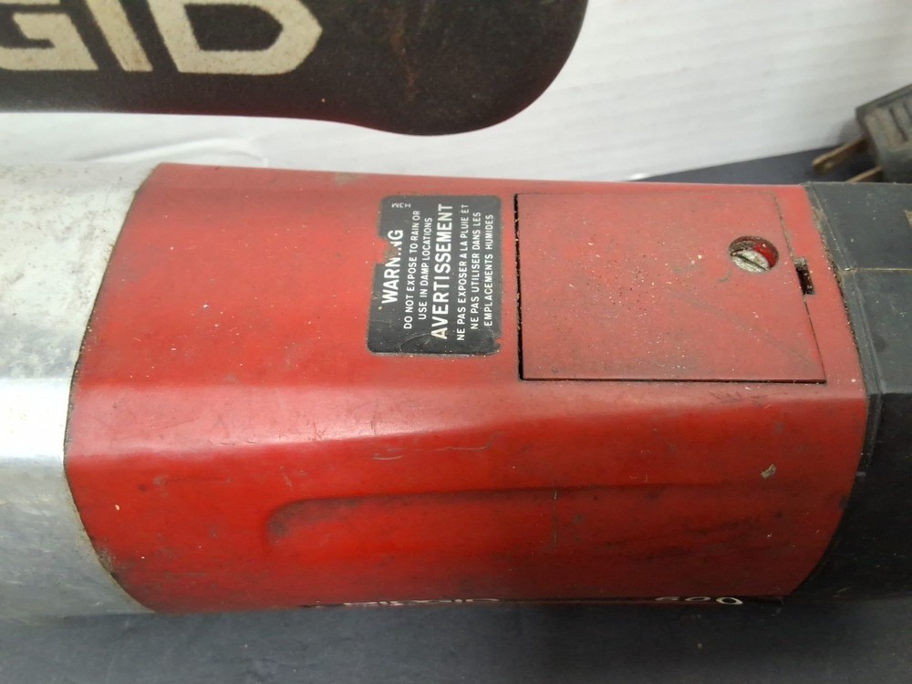 Ridgid 600 Corded Hand-Held Power Pipe Threader 120V 15A