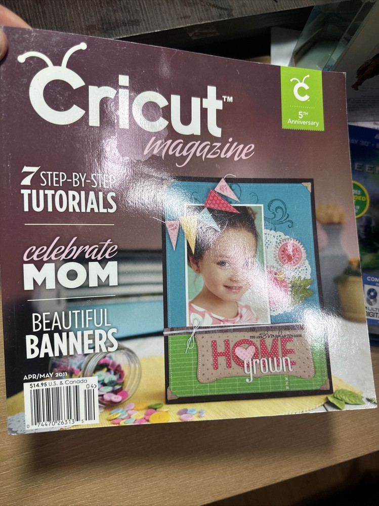 Cricut Magazine April May 2011 125 Pages