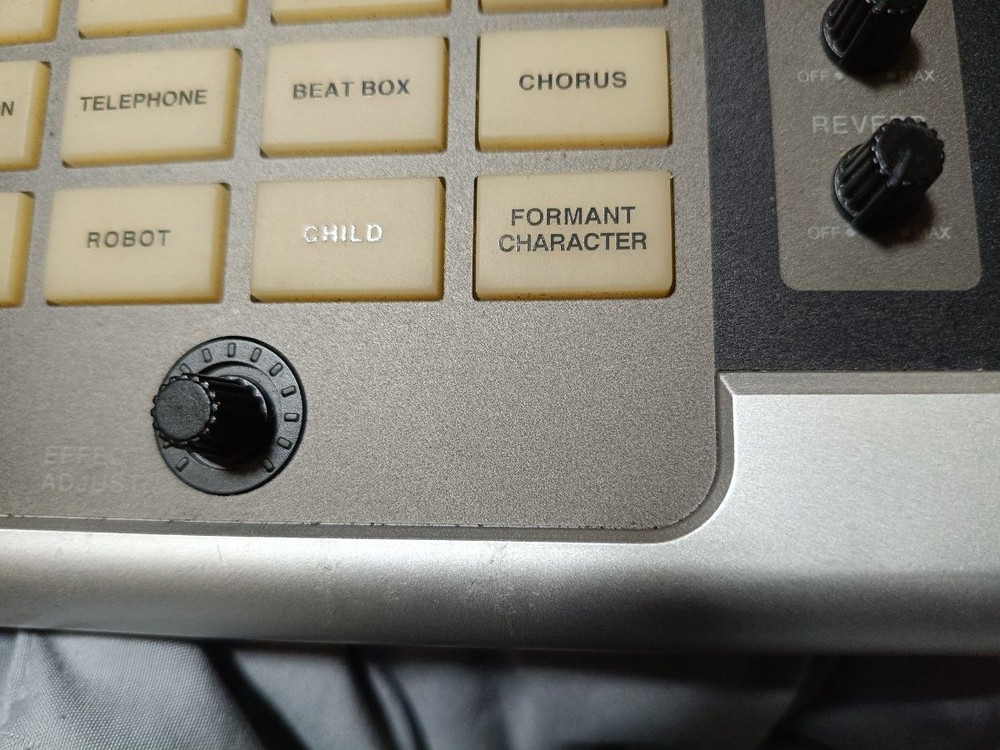 Zoom V3 Vocal Processor Vocal Effects Pedal #0015