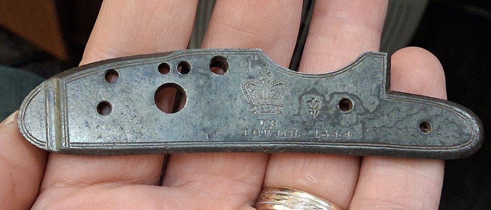 British VR Tower percussion lockplate 1844 Navy lock