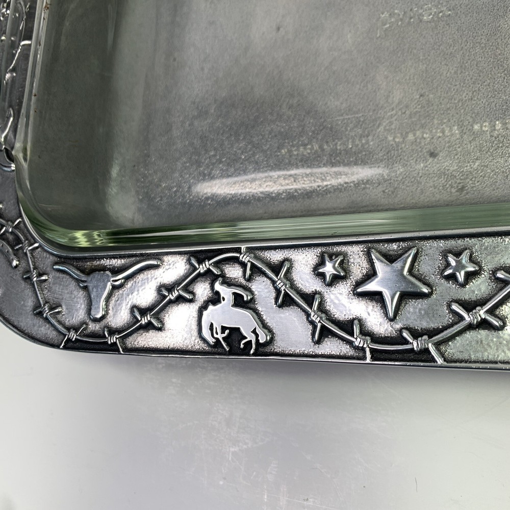 Wilton Armetale Barbed Wire Rectangle Baker 2Pc 2 Qt Pyrex & Baking Dish