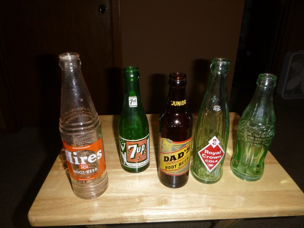 FIVE NICE VINTAGE POP BOTTLES