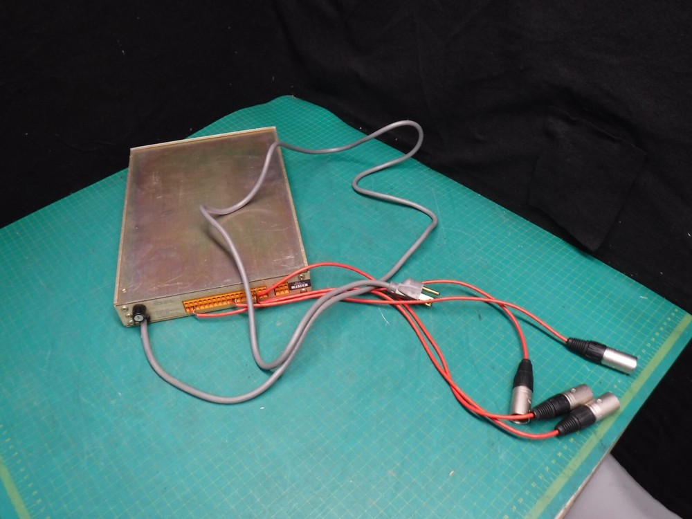 RTS Systems AUDIO DISTRIBUTION AMPLIFIER MODEL 416 amp