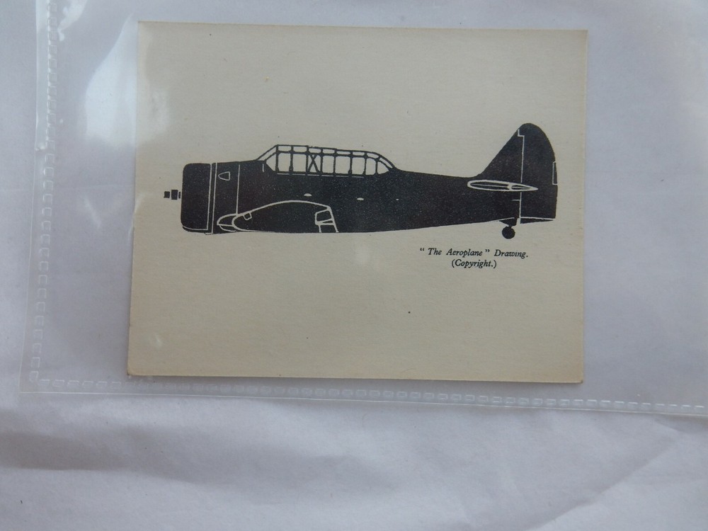 WW2 ERA SMALL RECOGNITION CARD   TYPE  ?    9 X 8 CM  /  -  ;