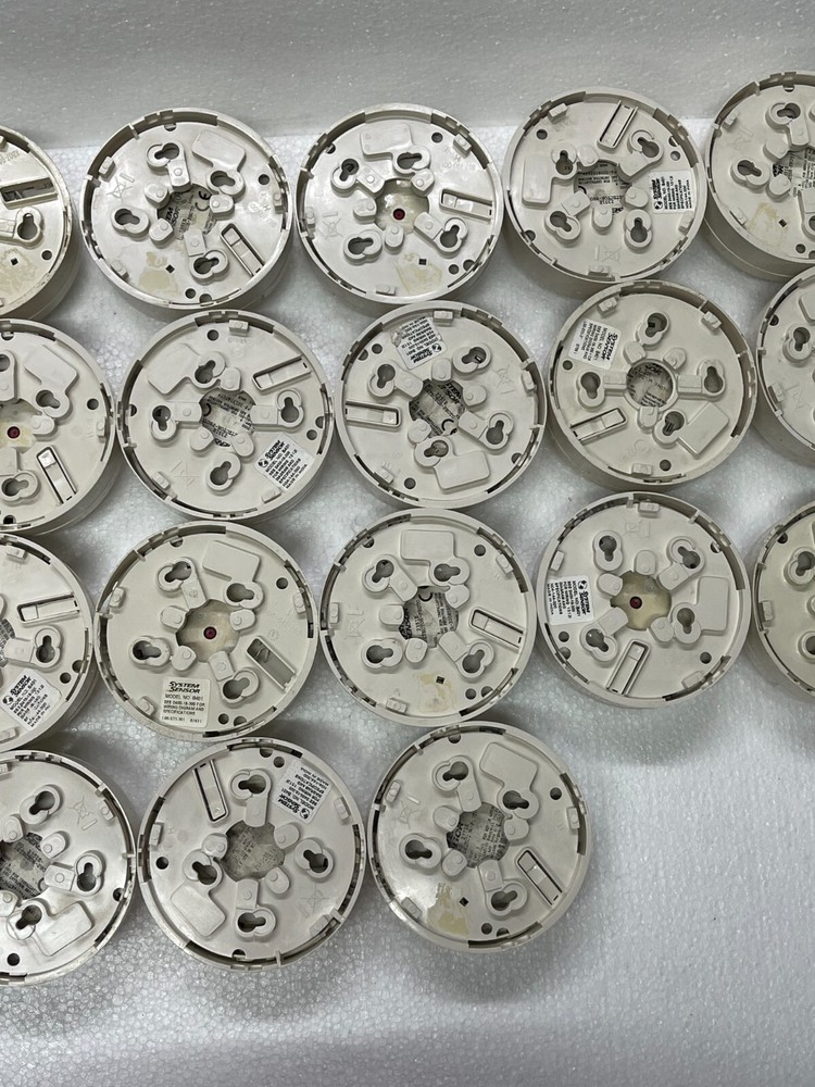 25pcs of System Sensor Model 2351E Smoke Detector With System Sensor Base B401