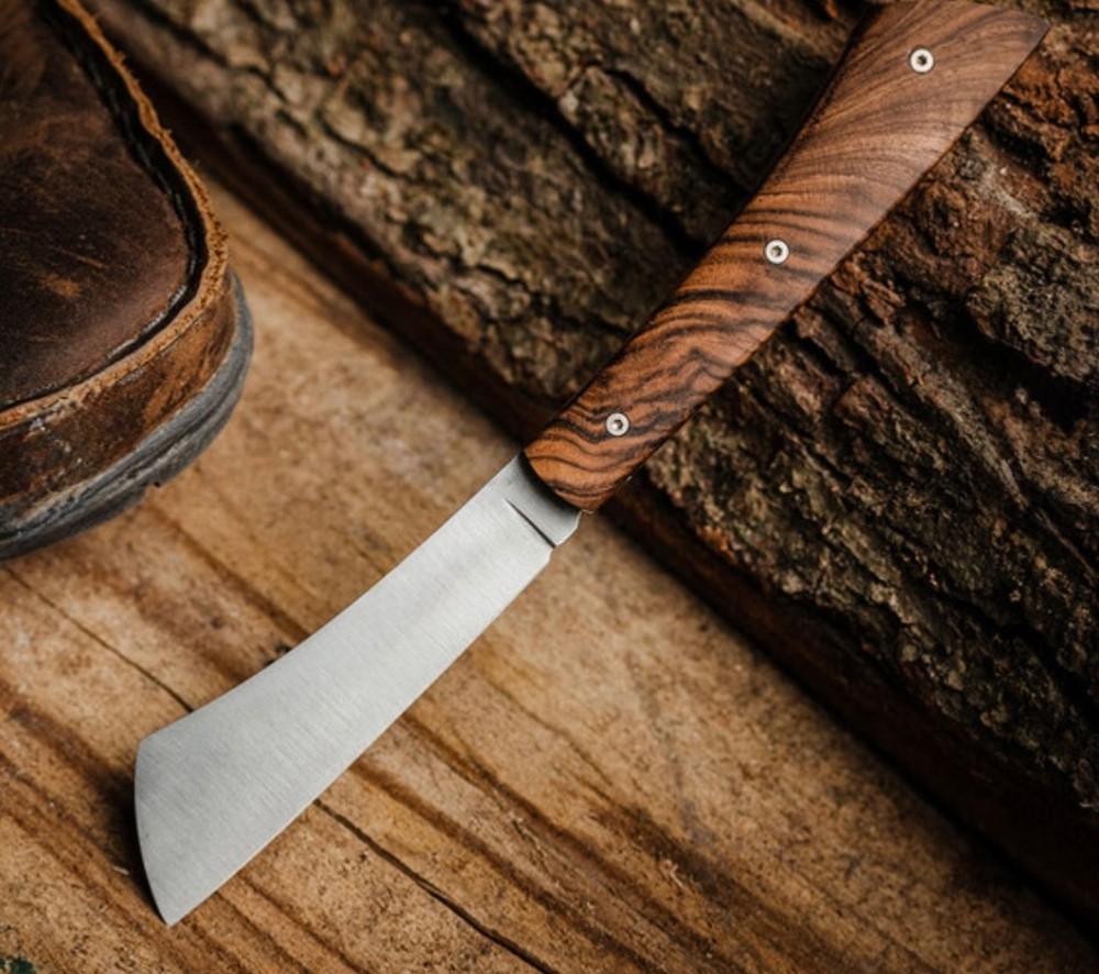 French Walnut Pocket Knife Folding Knife