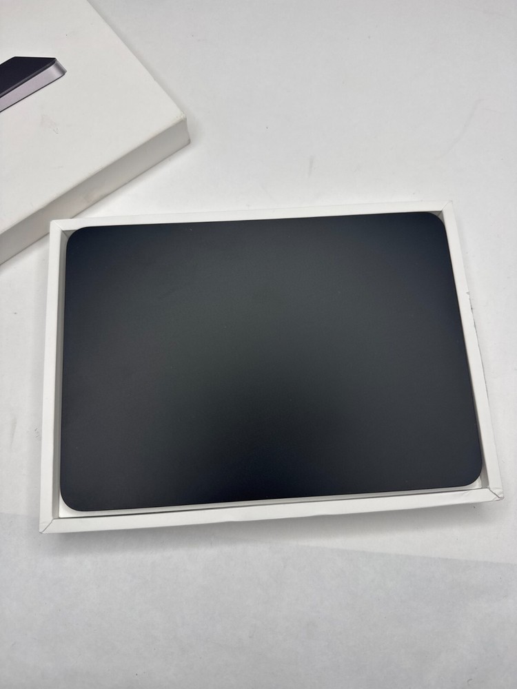 Genuine Original Apple - Magic Trackpad Multi-Touch Surface (USB-C 2024) Black