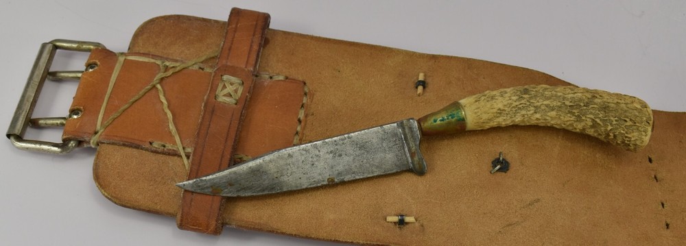Vintage Dagger Ethnic with Leather Belt Ottoman?