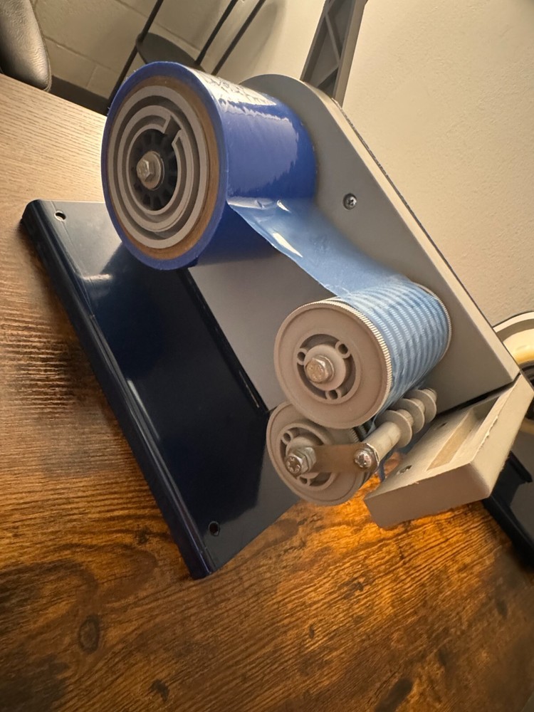 SL-3 TAPE DISPENSER