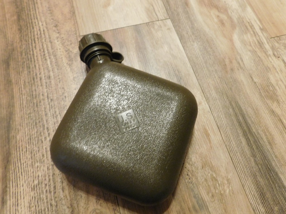 US MILITARY 2 QUART OD GREEN CANTEEN