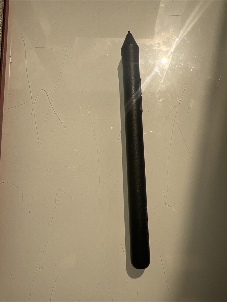 One by Wacom Medium Graphics Drawing Tablet, Used- Free Shipping