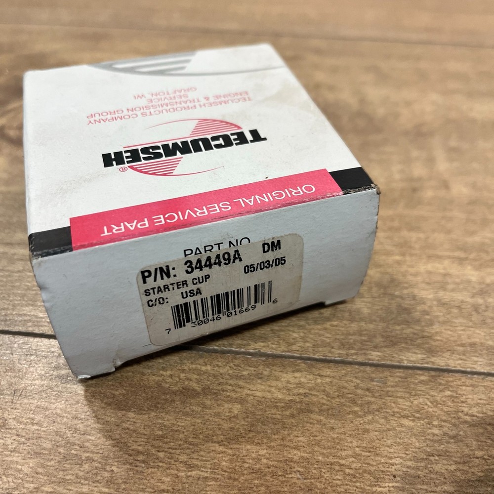 New TECUMSEH OEM NOS ENGINE STARTER CUP / 34449A