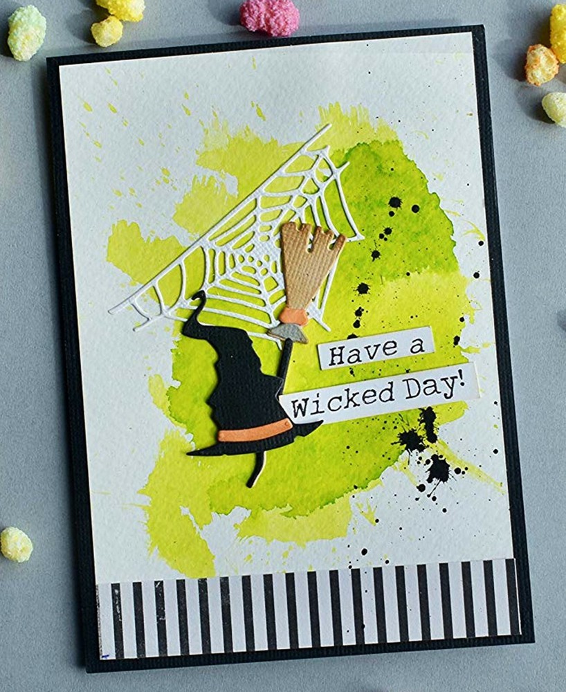 Sizzix Thinlits Frightful Things #664209 17pk set Retail $24.99 Tim Holtz