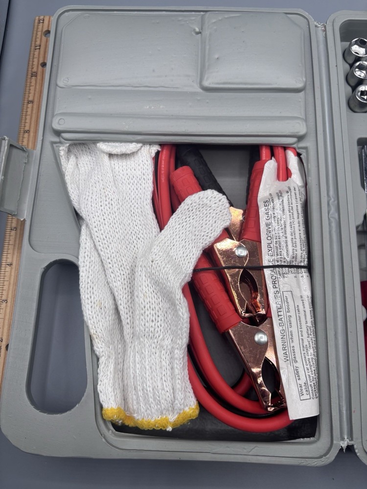 Roadside Emergency Car Kit 30 piece tool set (never used)