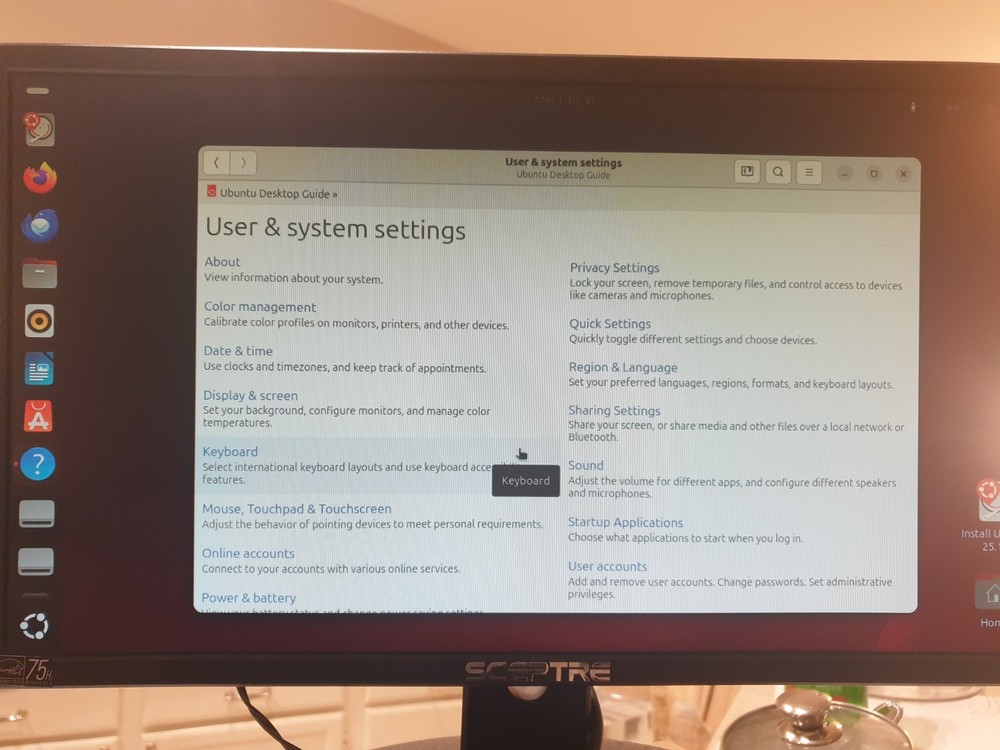 Linux Ubuntu 25.10, 64-bit, Bootable Live and Install USB Flash Drive