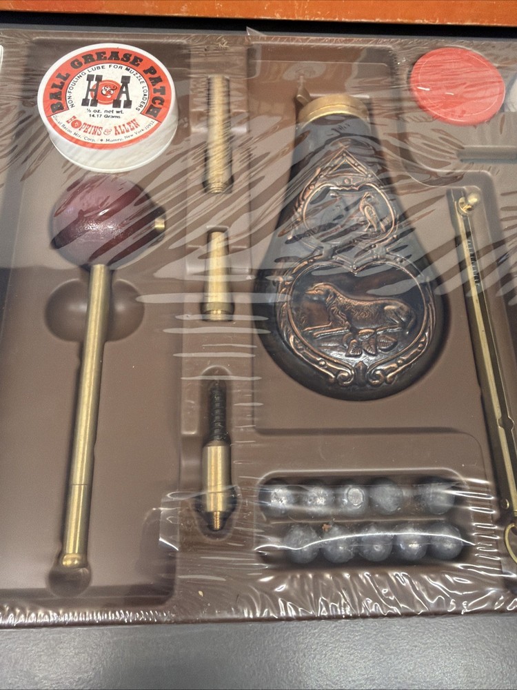 Vintage Sealed H&A Muzzle Loading Accessory Kit W/ Embossed Gun Power Flask Ms4