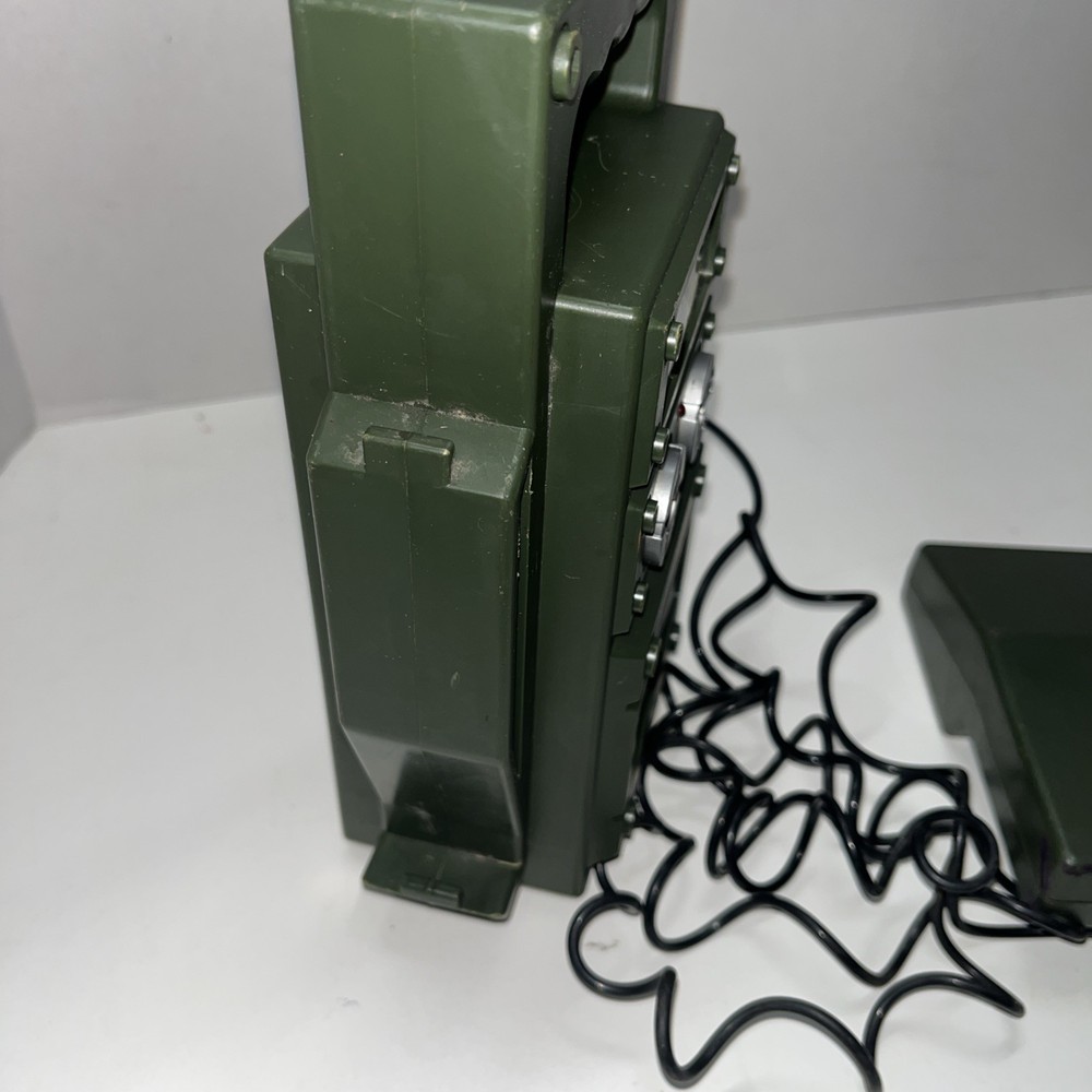 Nasta 1984 Command Center Walkie Talkie Incomplete Does Not Work