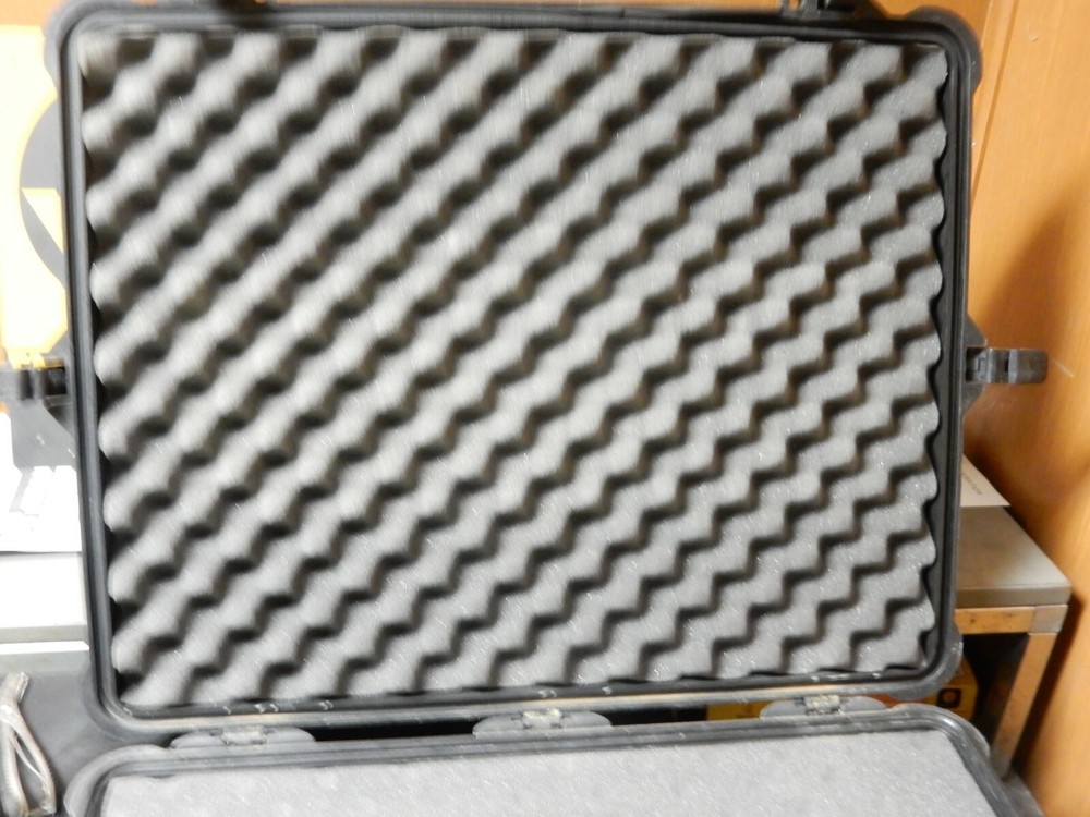 OPTICAL PADDED INSTRUMENT CASE