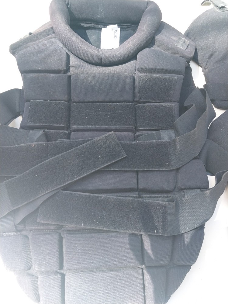 Riot Gear Chest Protector With Shoulder Pads Size Medium