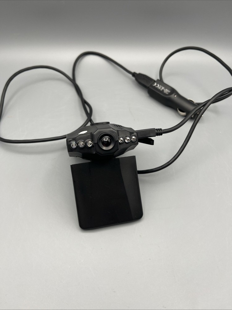 HD Dashcam Plus with Foldable Screen + Car Charger + Battery