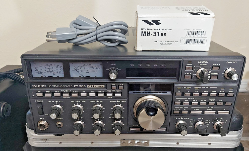 YAESU HF FT-980 TRANSCEIVER CAT SYSTEM