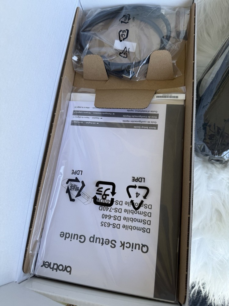 Brother DS-640 Compact Mobile Document Scanner 16ppm USB Mac PC Windows + Case