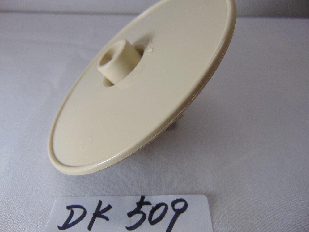 West Bend High Performance Food Processor 6500 REPLACEMENT PART EJECTOR PLATE