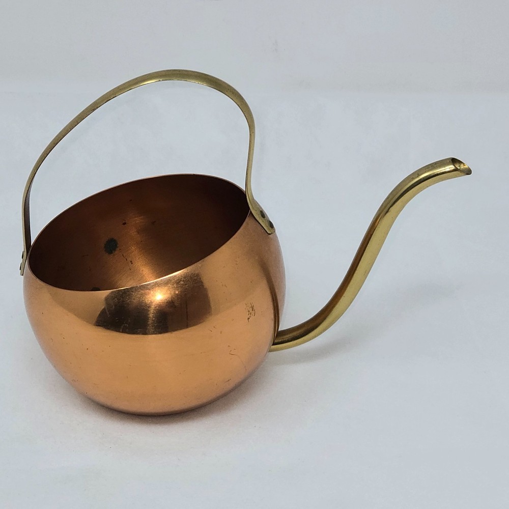 VINTAGE MCM COPPERCRAFT GUILD COPPER WATERING CAN LONG BRASS SPOUT & HANDLE