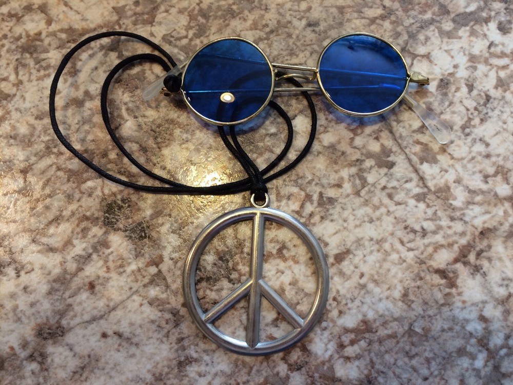 Men’s Generation Hippy Dude Costume With Extras