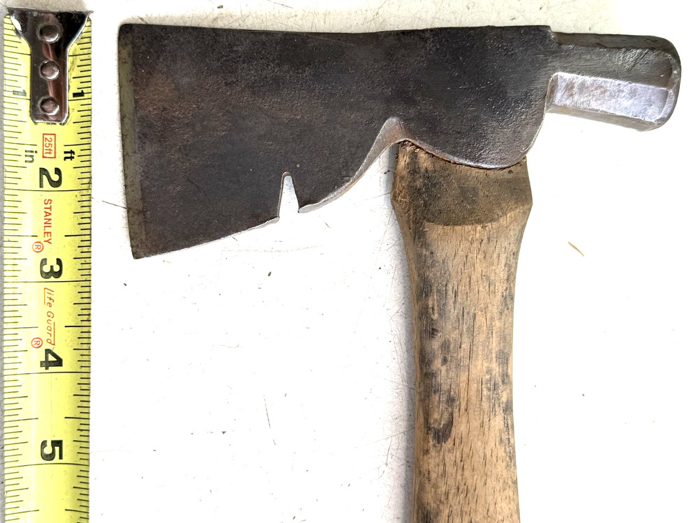 Carpenter Hatchet Overall Weight 1 lb 9 oz Used