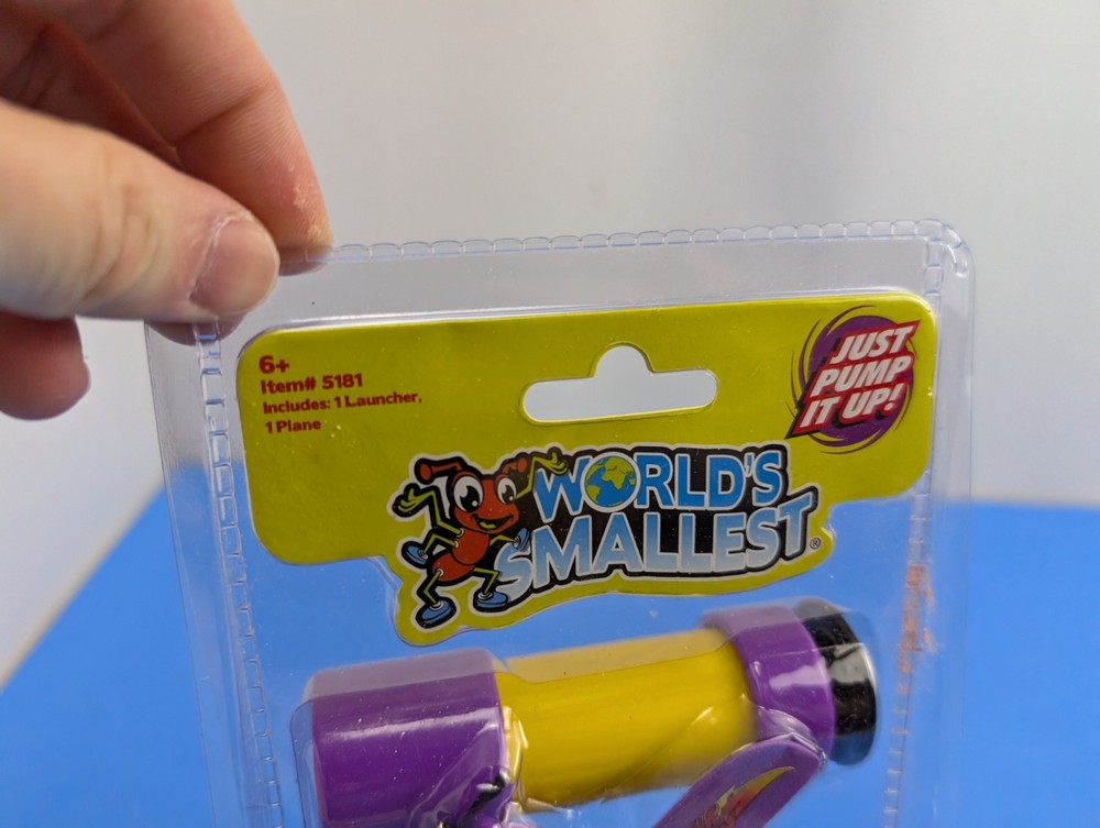 World Smallest AIR HOGS Air Pressure Engine