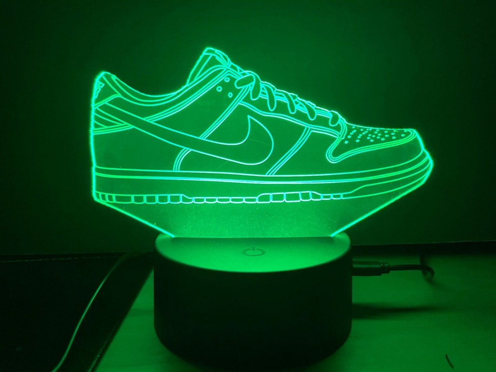 Ultragraphics Acrylic Light Display Dunk Low - 7 color changing light
