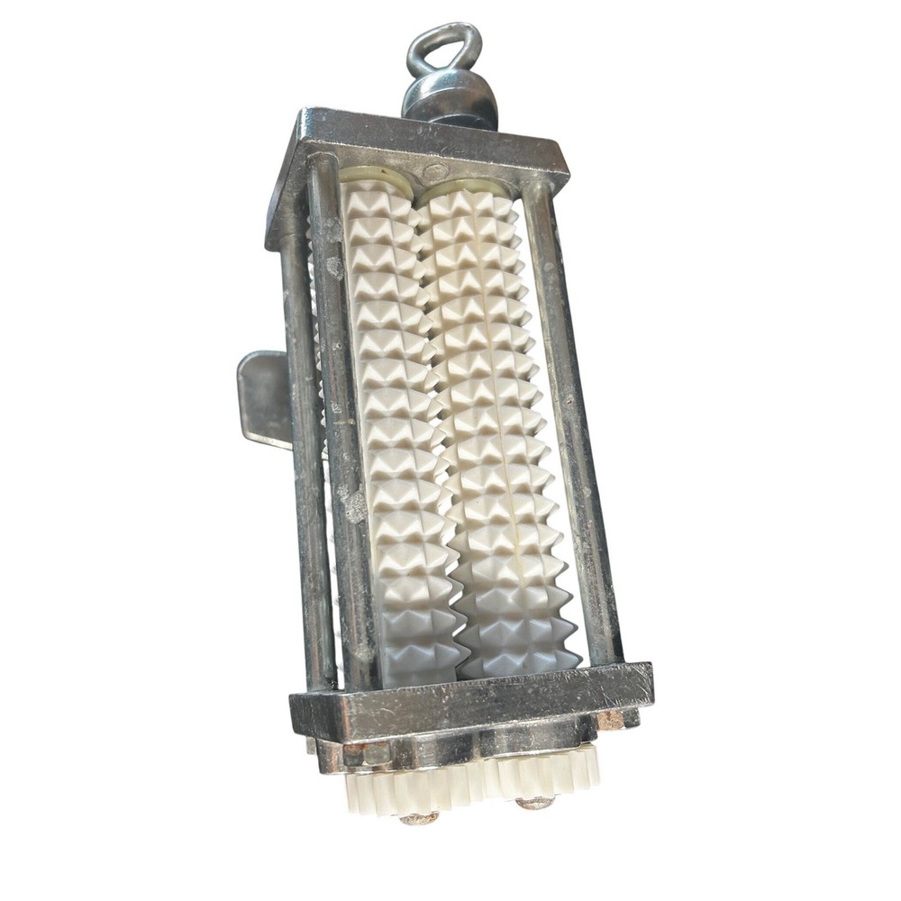 Manual Hand Crank Meat Tenderizer Dual Spiked Rollers Table Mount C-Clamp Silver