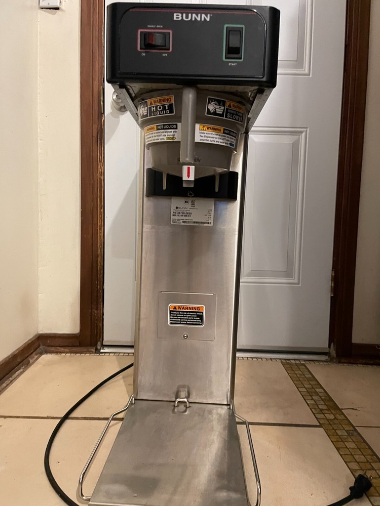 Bunn TB3 - 3 Gallon Iced Tea Brewer with Quickbrew