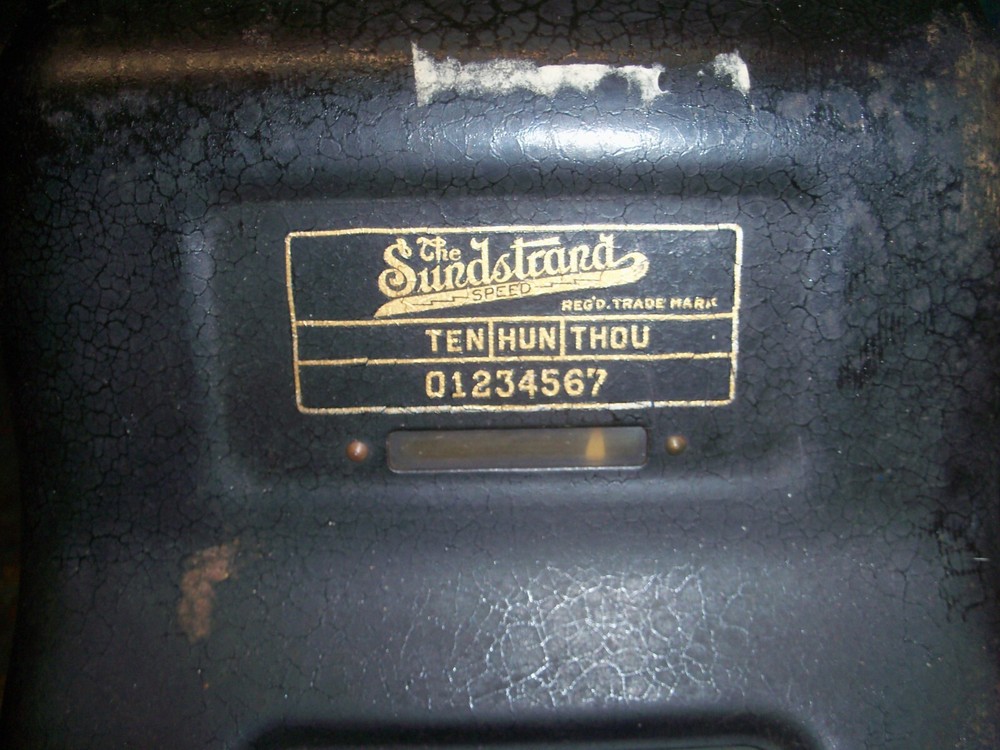 Vintage Sunstrand Speed Junior Adding Machine, 105647 Buttons & Lever Works