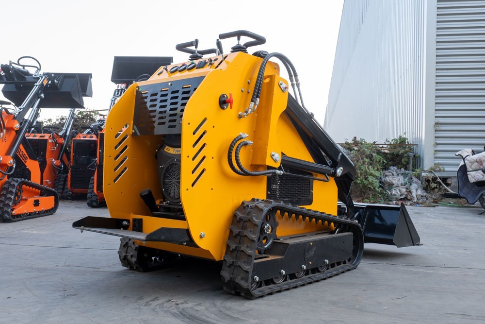 23Hp Mini Skid Steer Loader with EPA Petrol Engine Three valve Three Pump