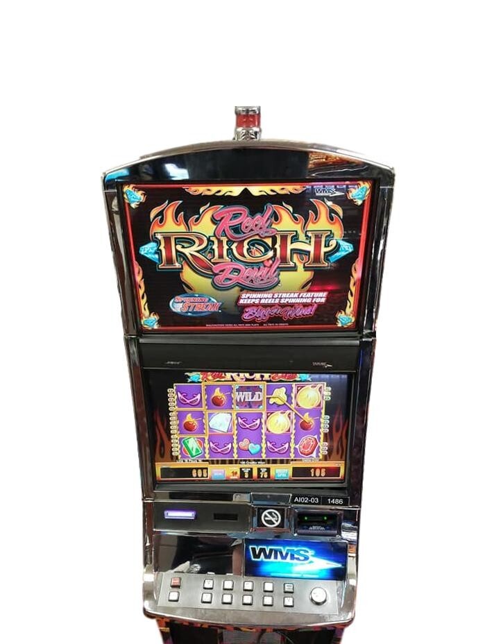 Williams Bluebird 2 Slot Machine "REEL RICH DEVILS"