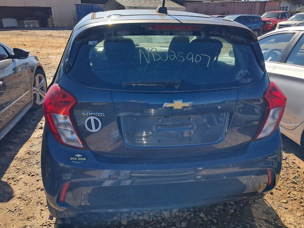 SPARK 2018 Glove Box 4849322