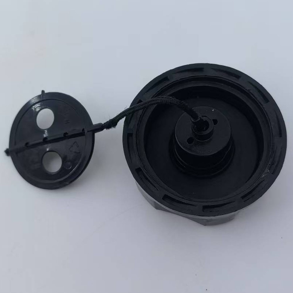 Conveniently Replace Your Fuel Cap with This Option for RedMax Blowers