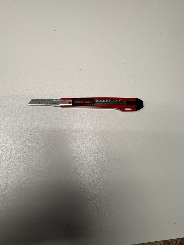 Red Devil Box Cutter Knife