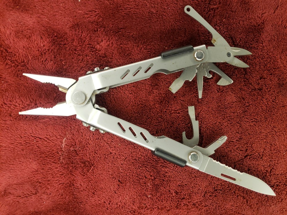 🔪🔪 Gerber Multi Tool Needlenose MP400 with scissors 4sw