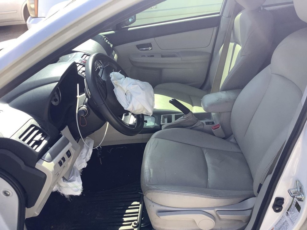 IMPREZA 2012 Glove Box 4601359