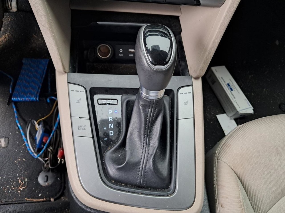 ELANTRA 2017 Glove Box 4918862