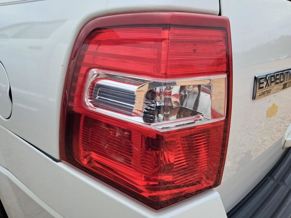 EXPEDITON 2014 Glove Box 5001449
