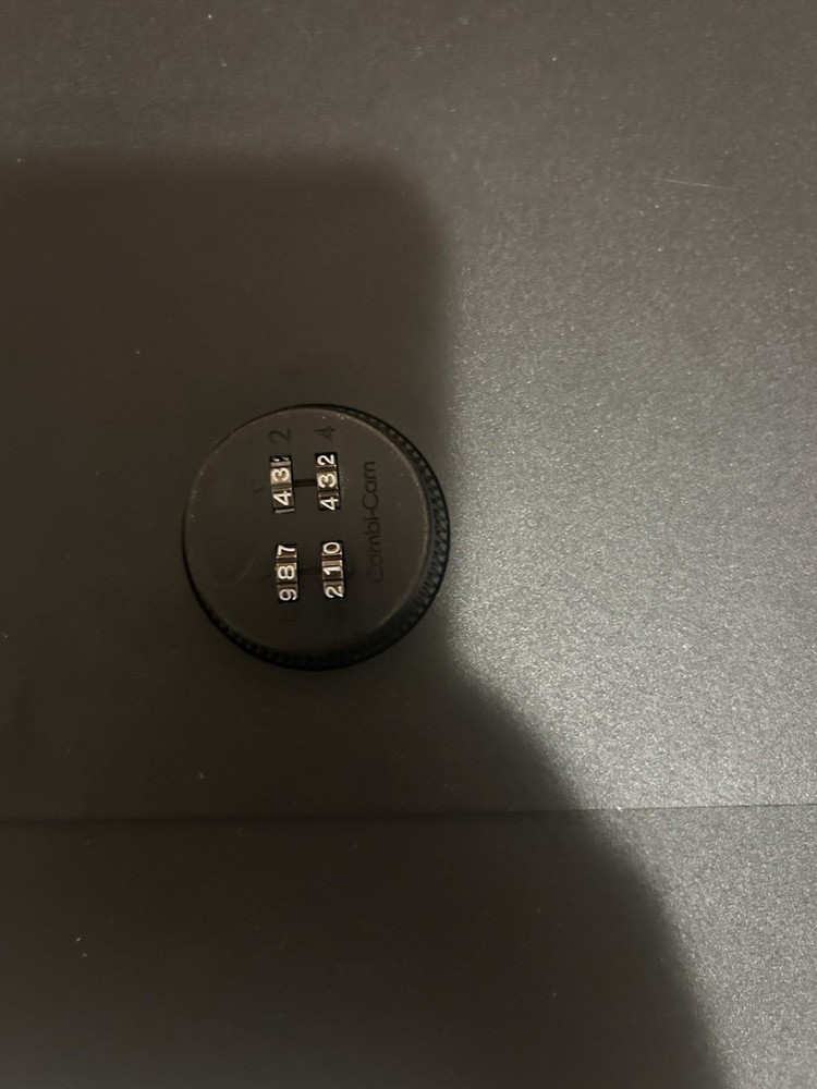 Locker Down Console Safe Model LD2040. 2014-2018 Chevy Silverado