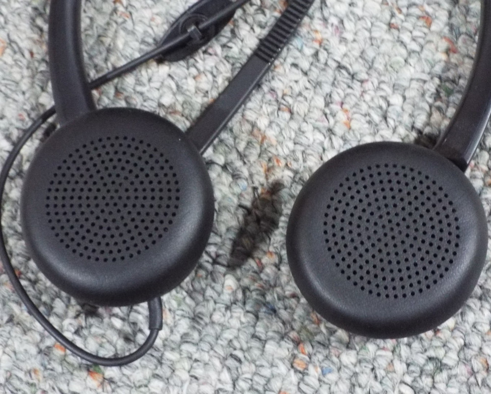 MAIRDI Professional Communication Phone Headset with Microphone