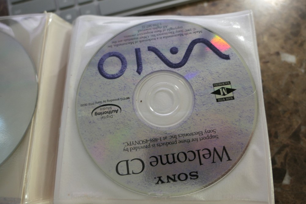 Sony Vaio PCV-100/120 Software Library Version 2.00.6 22-Discs