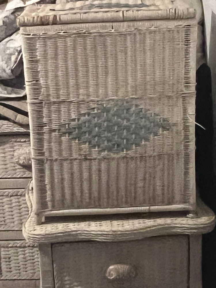 Vintage wicker Bedroom set
